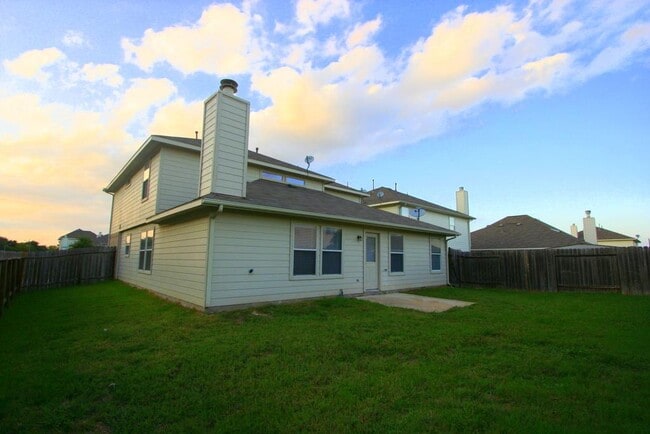 Building Photo - 3119 Myrtle Ranch Dr
