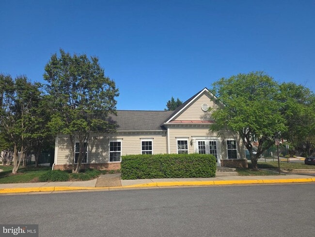 Building Photo - 6242 Levi Ct