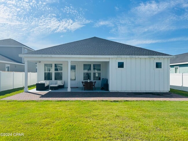 Building Photo - 2304 Calamint St