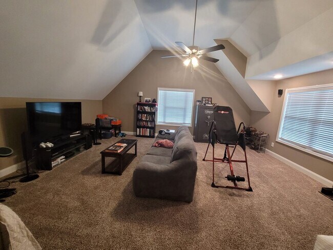 Building Photo - 249 Crusaw Dr