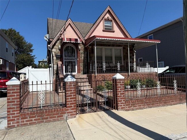 Primary Photo - 169-45 144th Rd