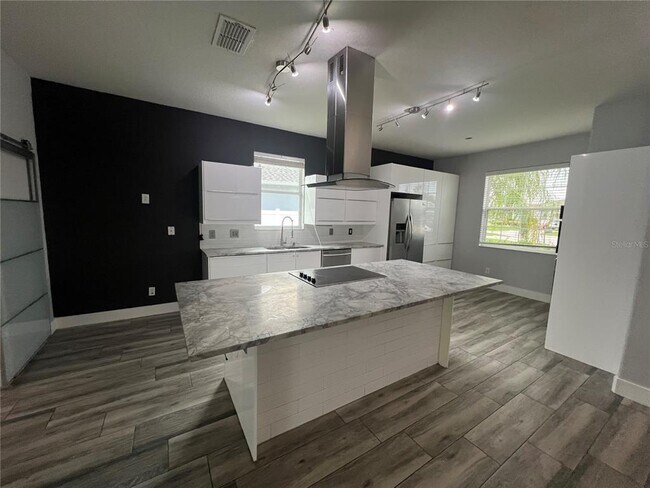 Building Photo - 2812 Corkmore Ct