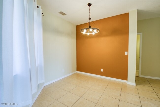 Building Photo - 9774 Roundstone Cir