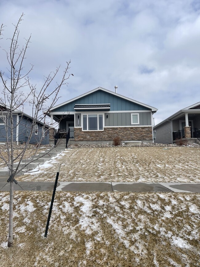 Building Photo - 4723 Van Buren Ave