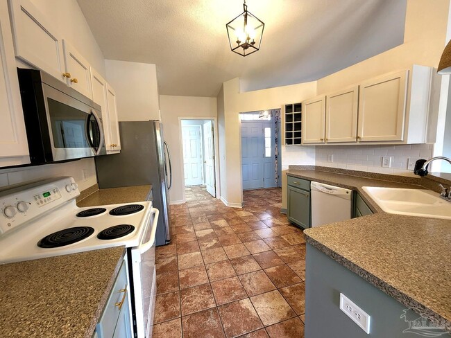 Building Photo - 4772 La Casa Cir