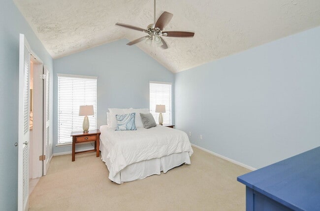 Building Photo - Echo Ridge, Sugar Land, TX 77478 - 3 BR 2 BA single-family home