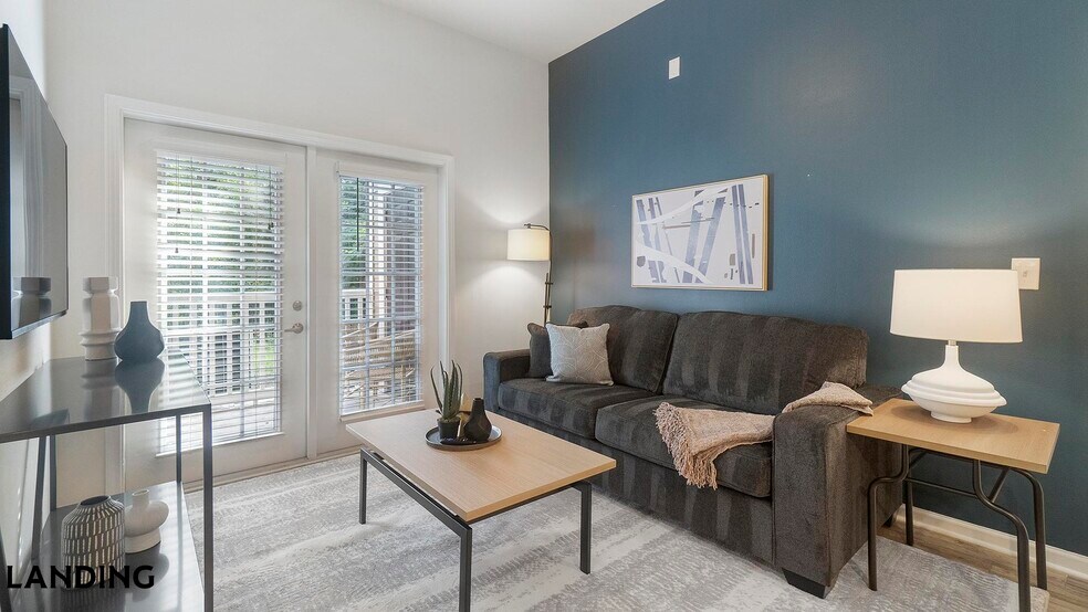 Building Photo - 655 W Mallard Creek Church Rd