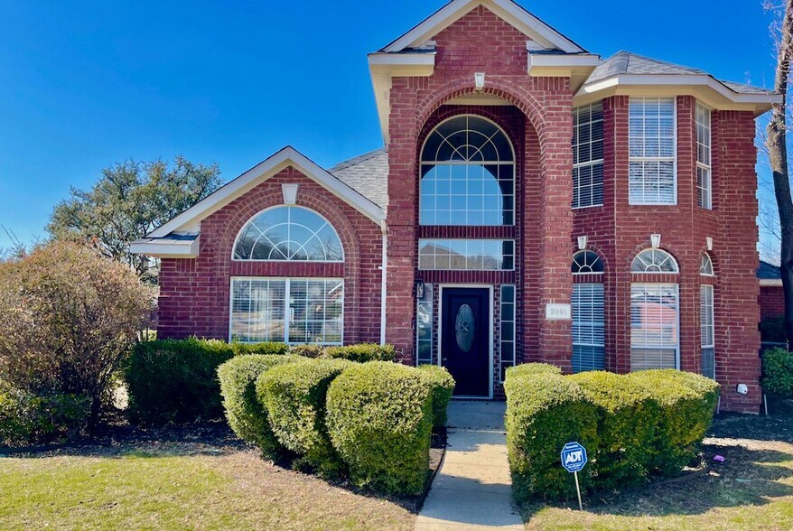 Building Photo - 9901 Miller Pl