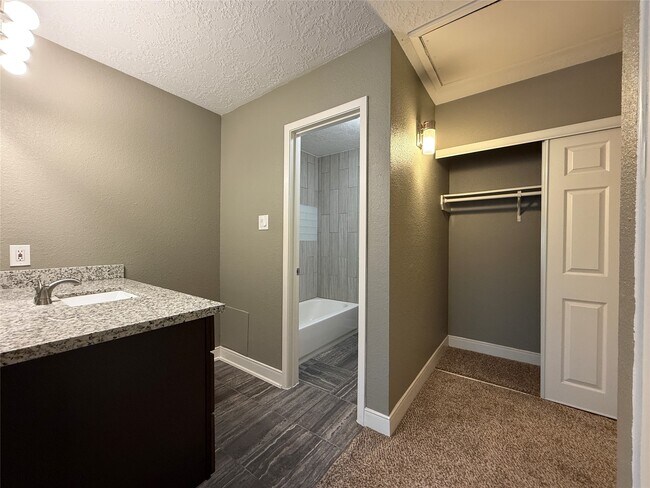 Building Photo - 2611 Grants Lake Blvd