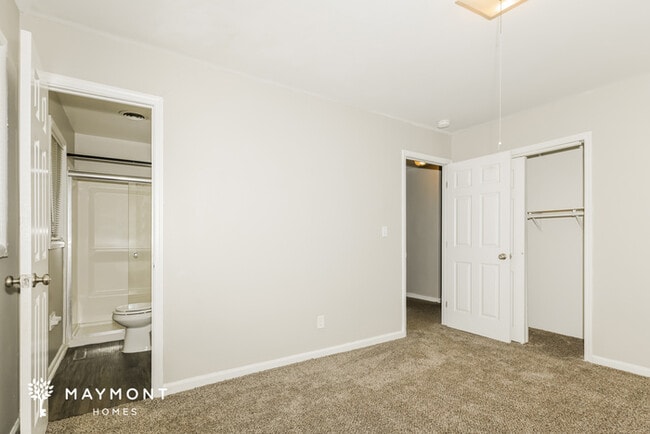 Building Photo - 309 Stubbs Dr