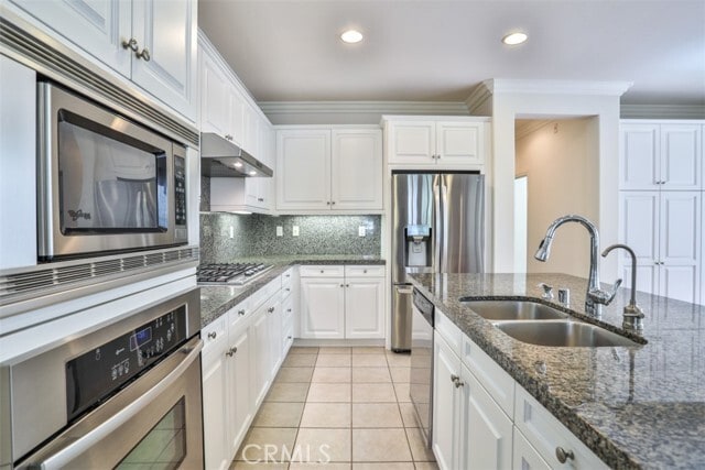 Building Photo - 59 Pathway