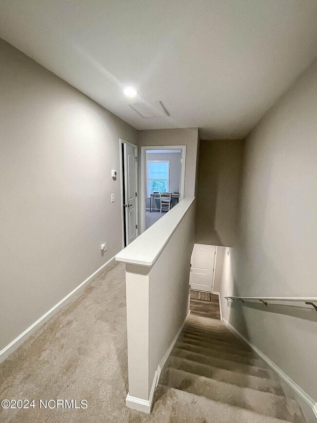 Building Photo - 175 Old Murdoch Rd