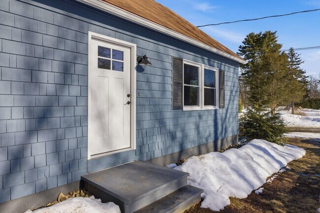 Building Photo - 29 Lovell Rd