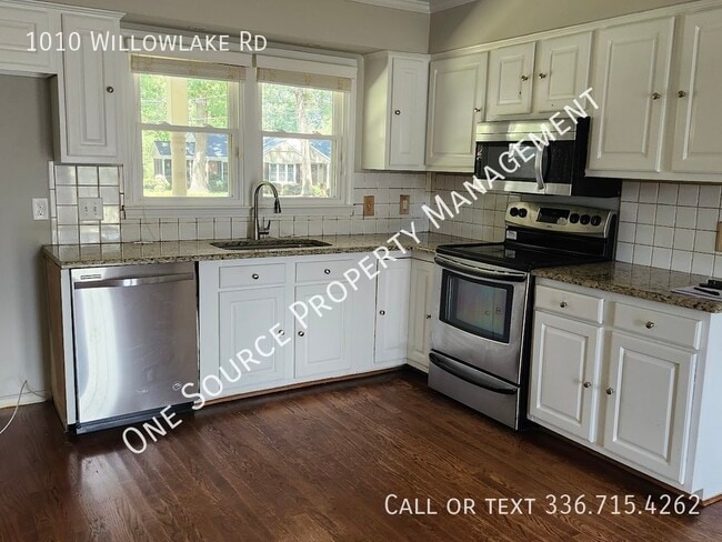 Building Photo - 1010 Willowlake Rd