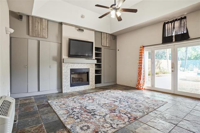 Building Photo - 2513 Murphy Dr