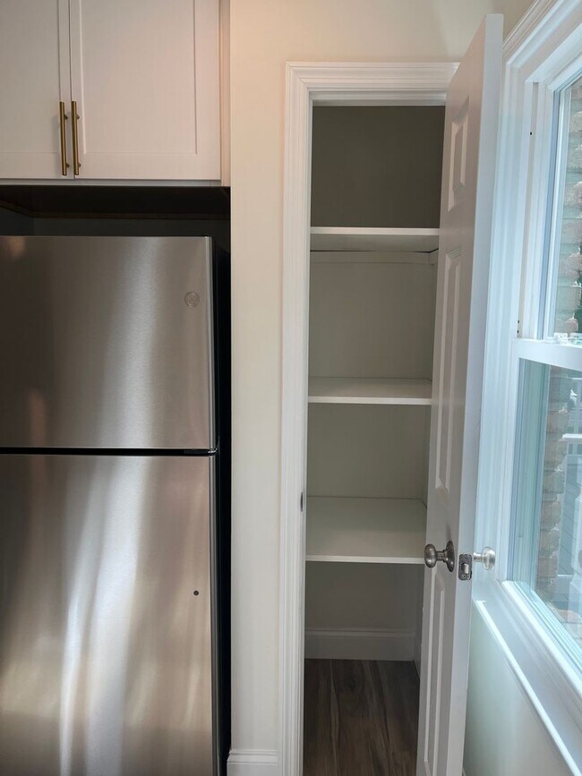 Interior Photo - Aparments On 2nd Ave