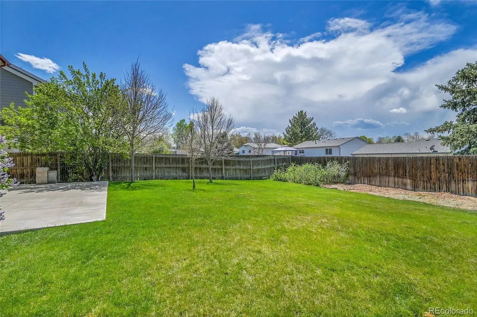 Building Photo - 11963 Dahlia Dr