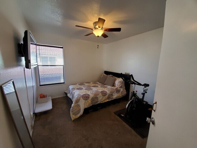 Building Photo - 9765 Alburtis Ave