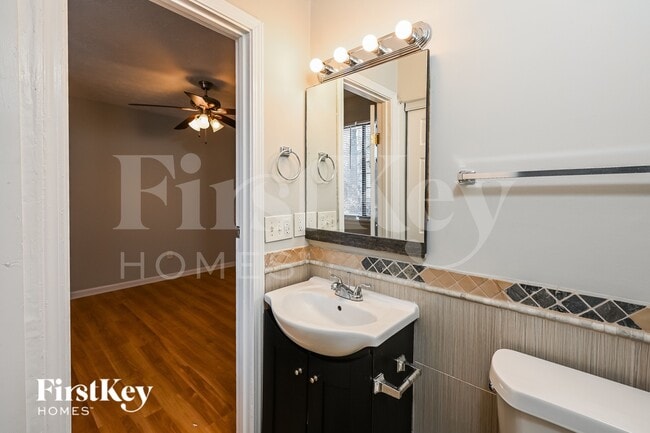 Building Photo - 1506 Spender Dr