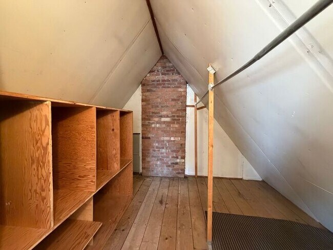 Building Photo - $1,950 | 3 Bedroom, 2 Bathroom House | NO Pets | Available for Immediate Move In!