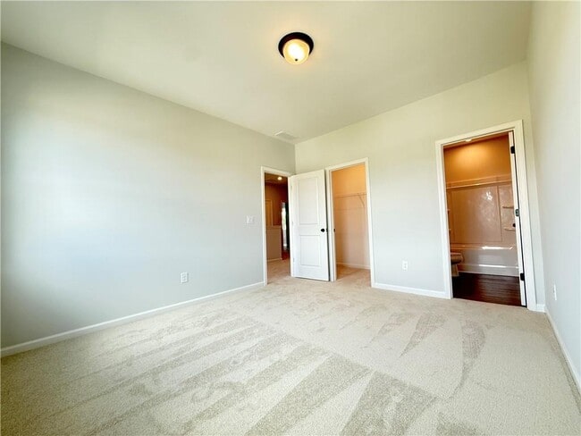 Building Photo - 1487 Ridge Rd