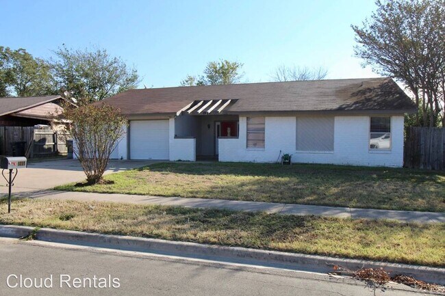 Building Photo - 3 br, 2 bath House - 1904 STARDUST ST
