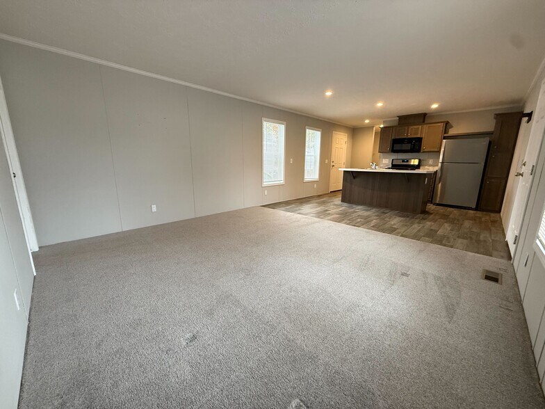 Building Photo - 11714 Cascade Cir