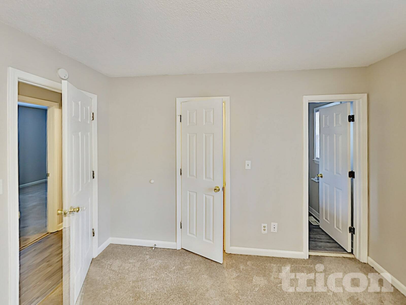 Building Photo - 199 Spring Dr