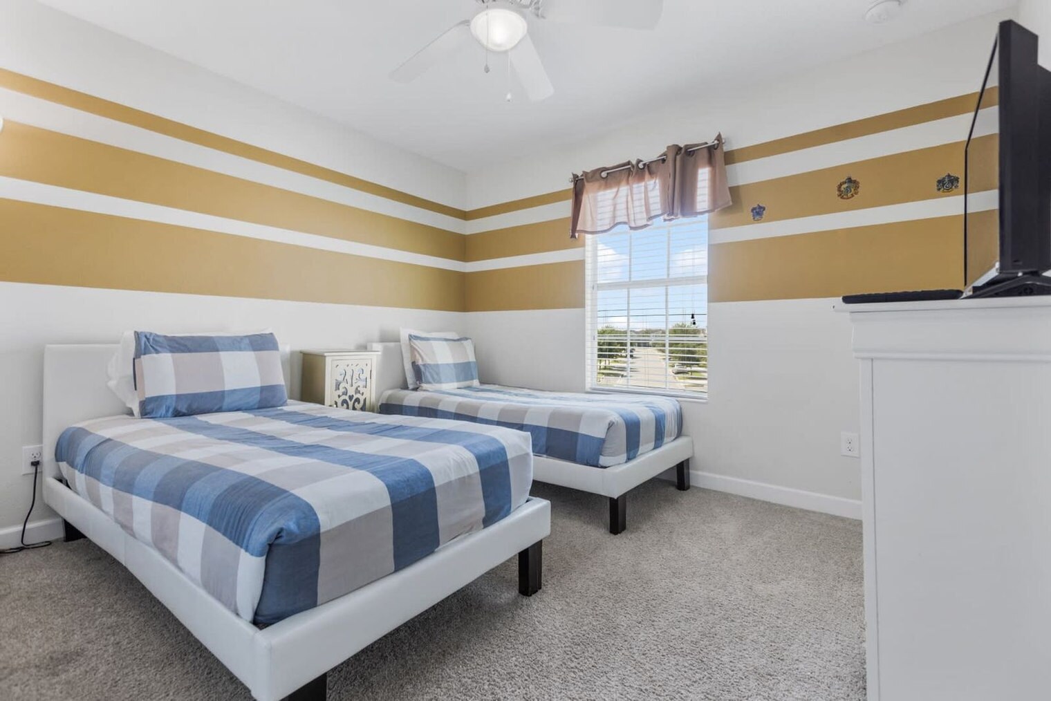 Building Photo - 4743 Kings Castle Cir