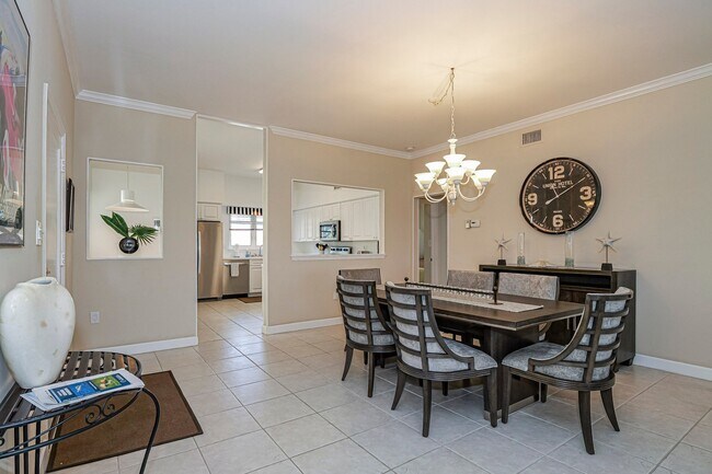 Building Photo - 5035 Harmony Cir