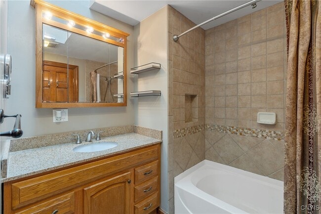 Building Photo - 3354 Hayes Rd