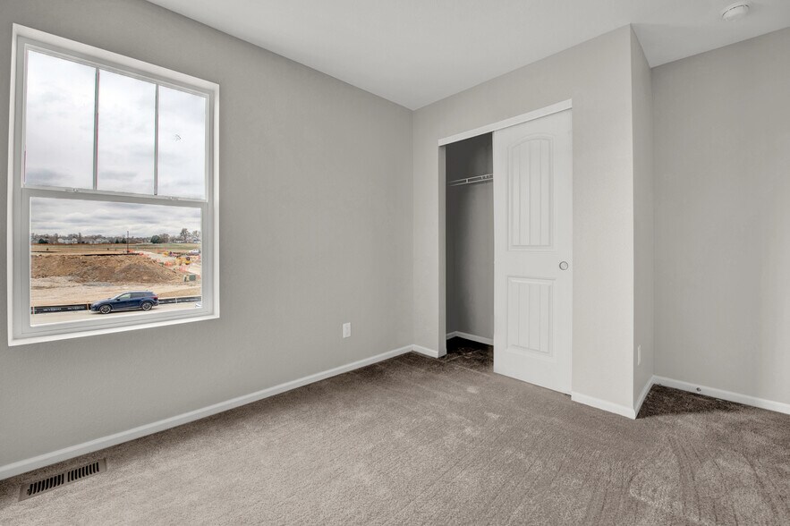 Building Photo - 1237 Shale Way