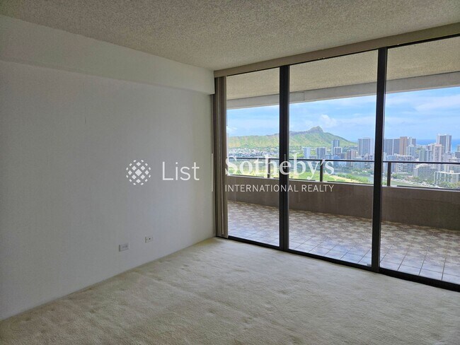 Building Photo - Royal Iolani #PH4 (Ewa) | Honolulu, HI
