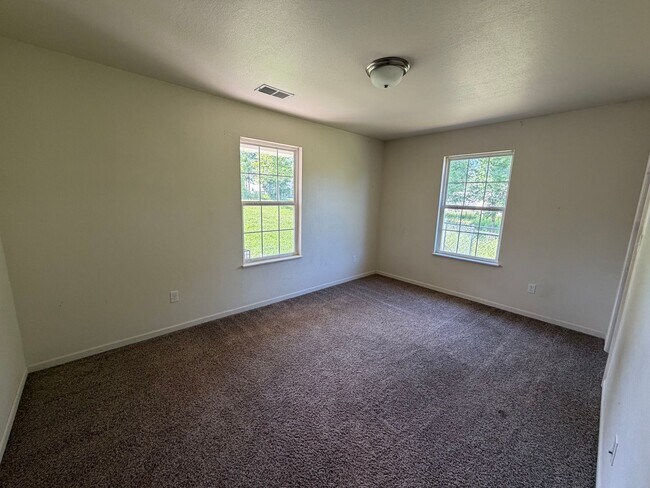 Building Photo - 20944 Honest Ln
