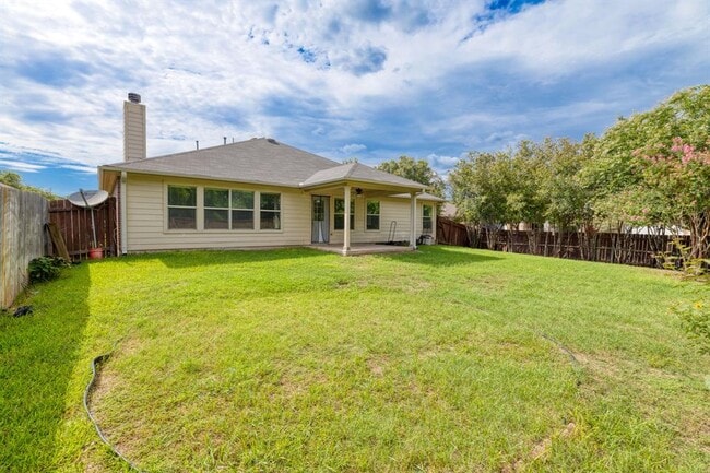 Building Photo - 18717 Deep Water Dr