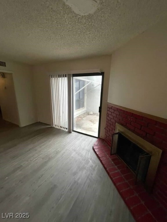 Building Photo - 5709 Goldmount Ave