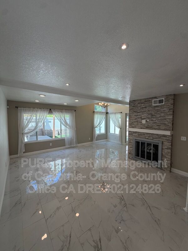 Building Photo - 25321 Vista Hermosa
