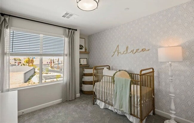Building Photo - 2-Bedroom Brand New Furnished Townhome!