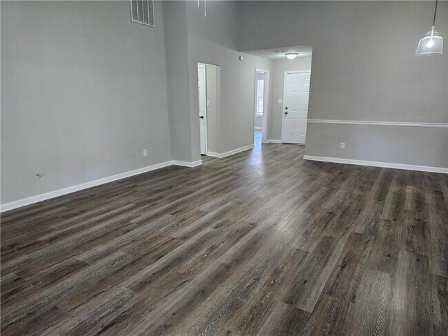 Building Photo - 8425 Falling Rocks Way