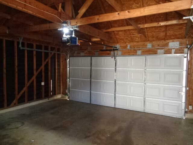 Building Photo - 6440 Mountain Pines Ln
