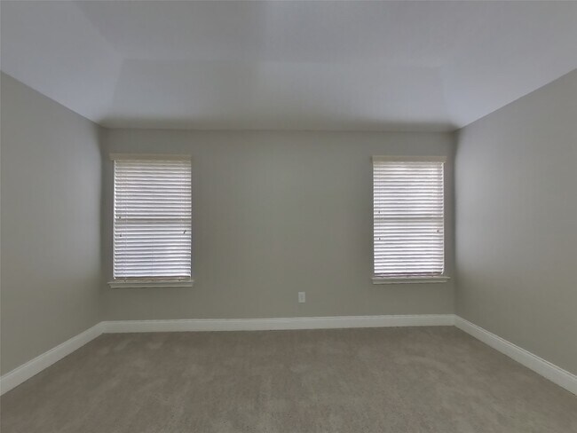 Building Photo - 12043 Belle Ct