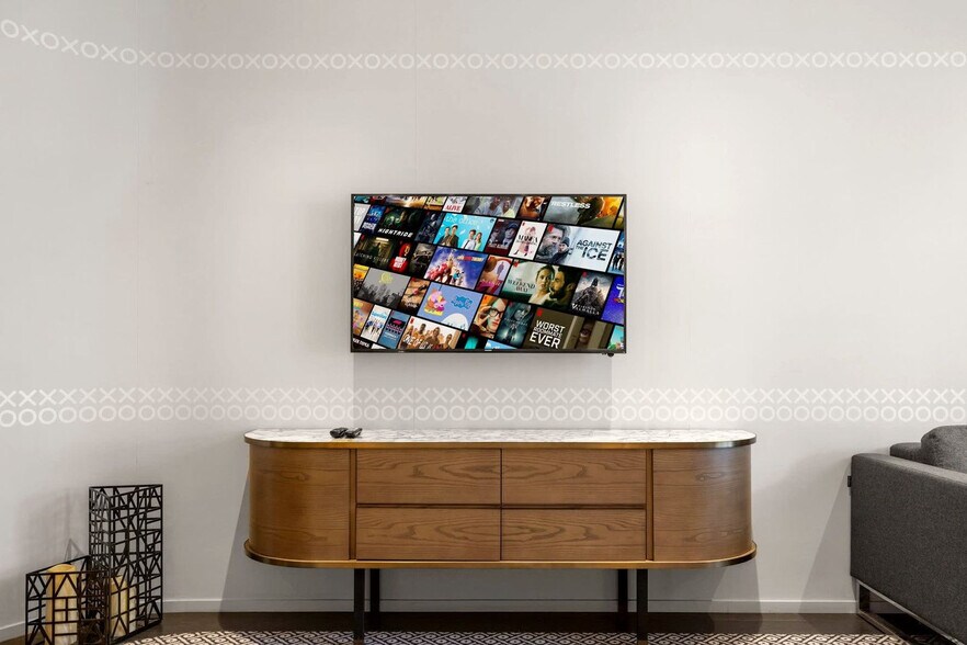 Building Photo - 801 S Miami Ave