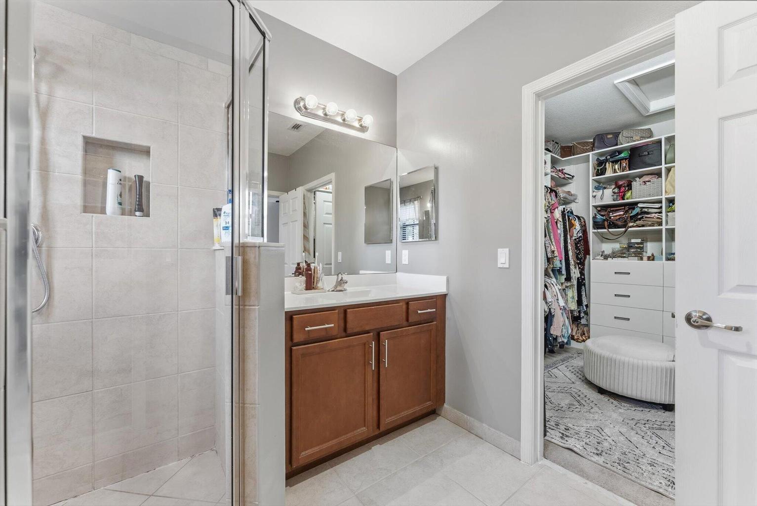 Building Photo - 4660 Silver Saw Ln