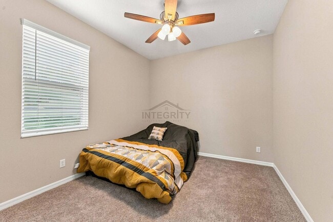 Building Photo - 9464 Crescent Ray Dr