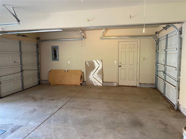 Building Photo - 1708 NW 161st Cir