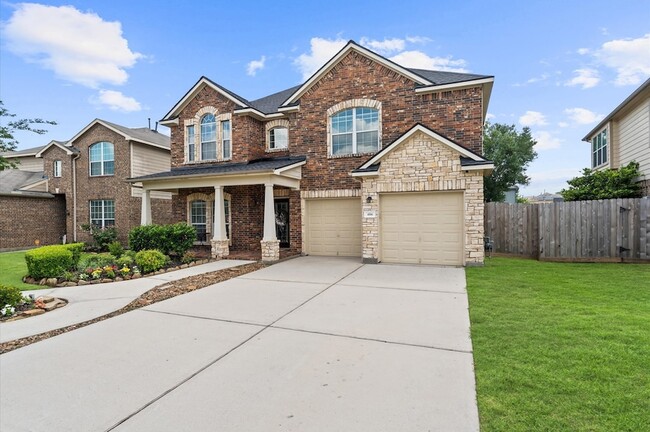 Primary Photo - 406 Oak Stream Dr
