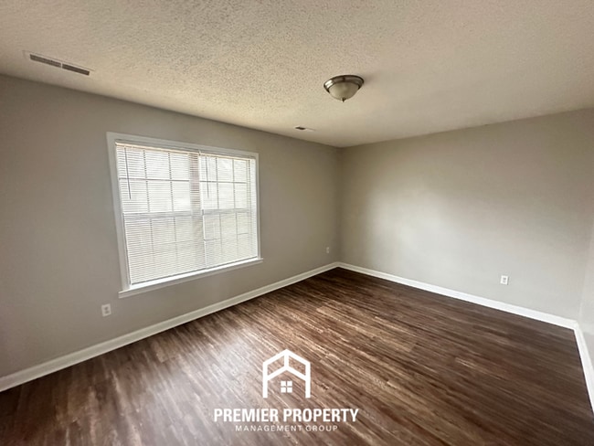 Building Photo - 4505 Stony Point Dr