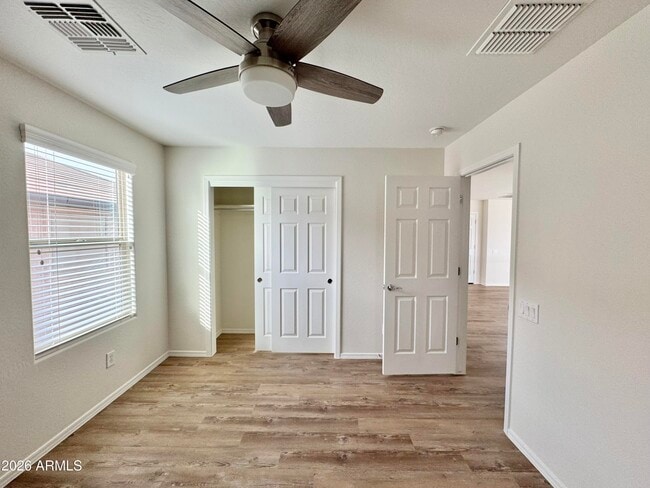 Building Photo - 3129 E Battala Ct