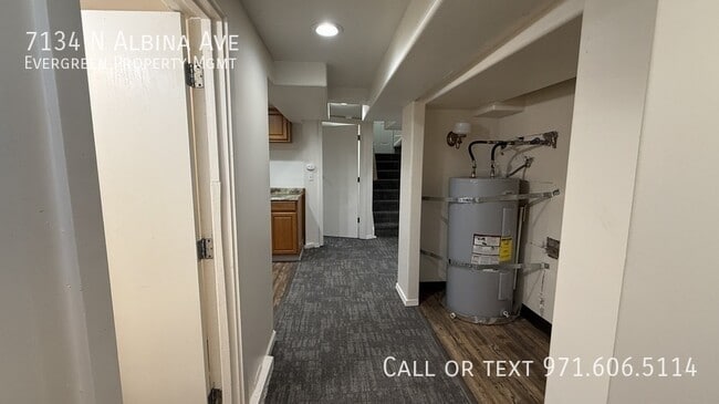 Building Photo - 7134 N Albina Ave