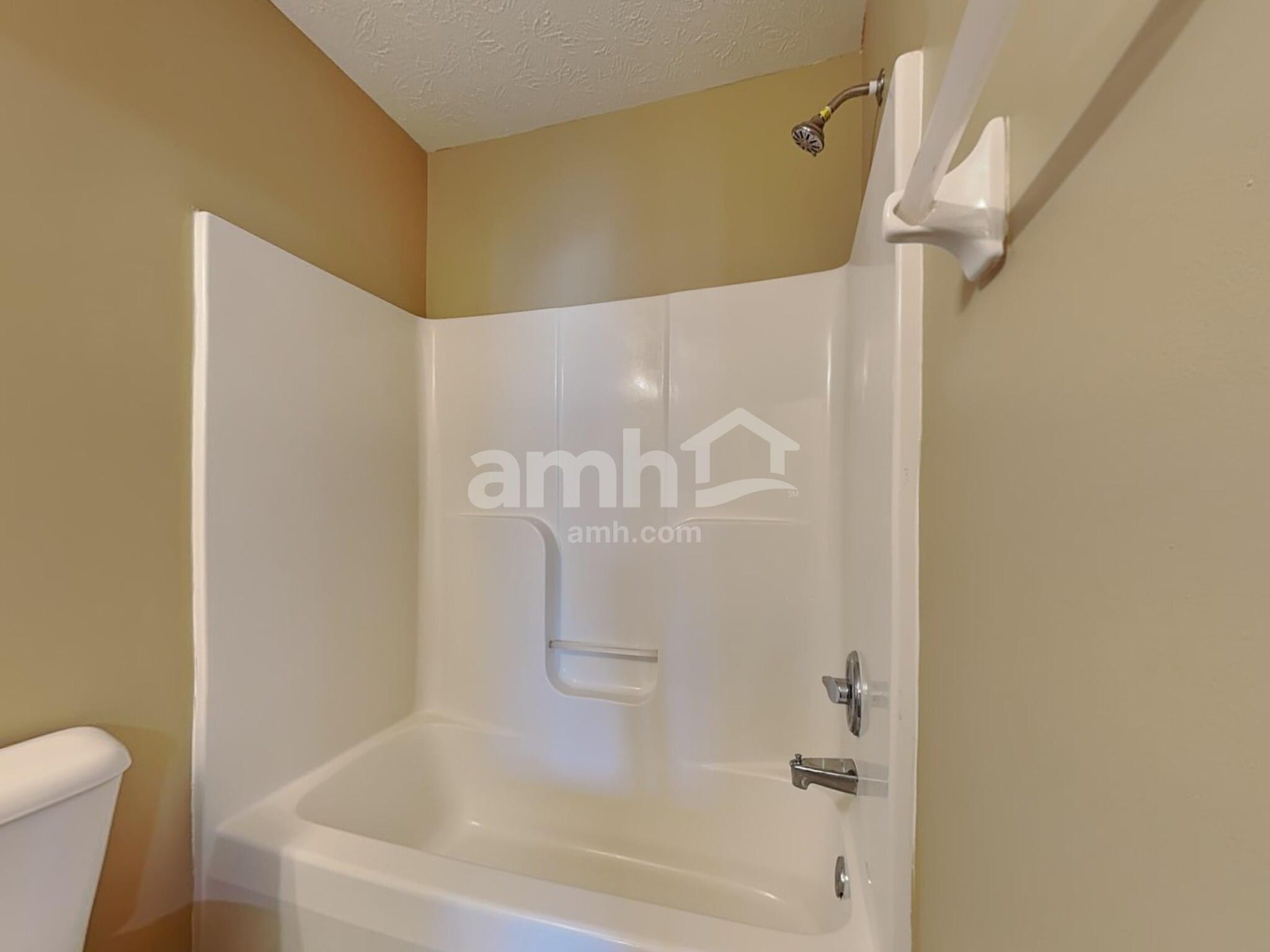 Building Photo - 327 Hartford Ct